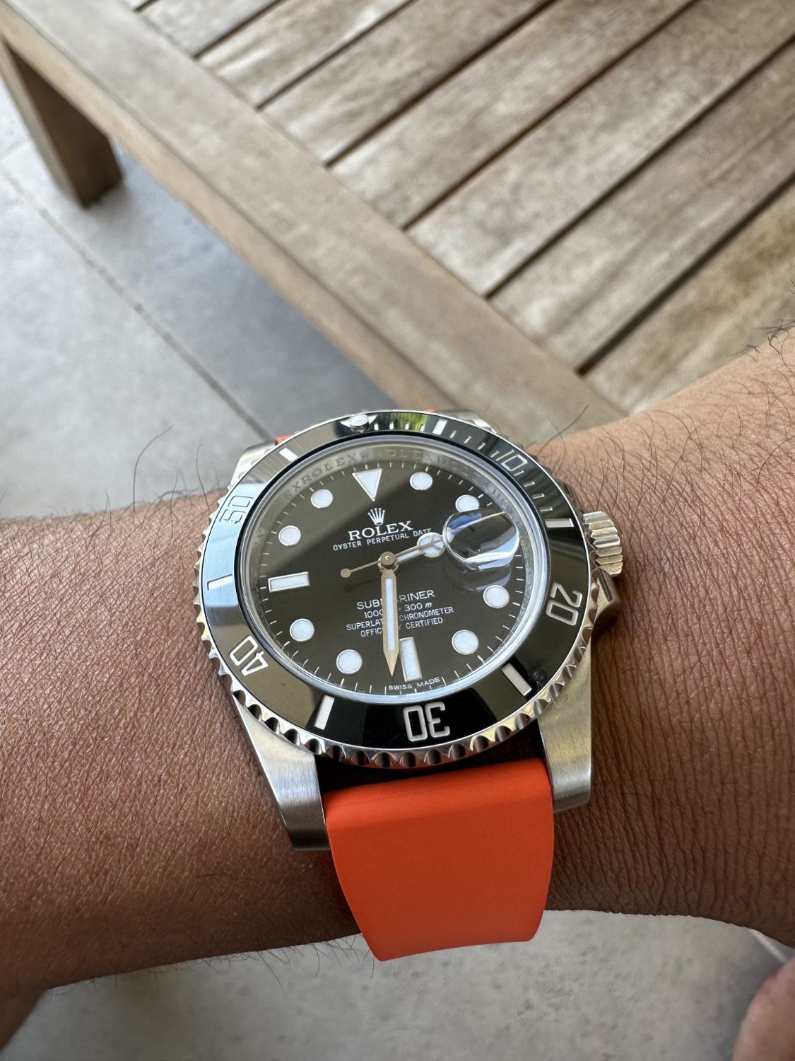 Rolex Submariner Date: the orange-strap reset